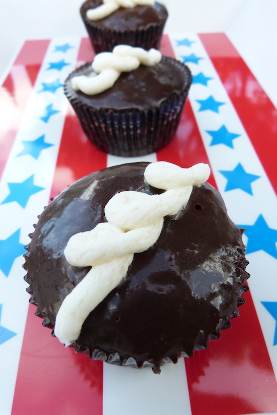 Homemade Hostess Cupcakes