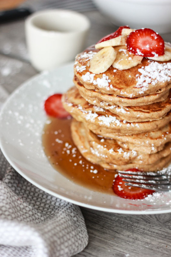 Whole Wheat Banana Pancakes 